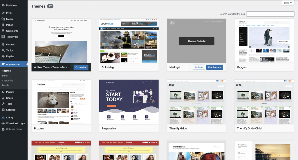 The MyBlog themes page, displaying a grid of preview images of available themes